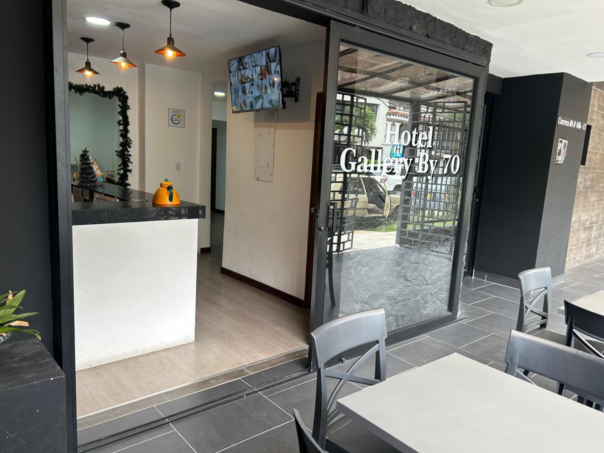 Hotel Gallery By 70 Medellín Esterno foto