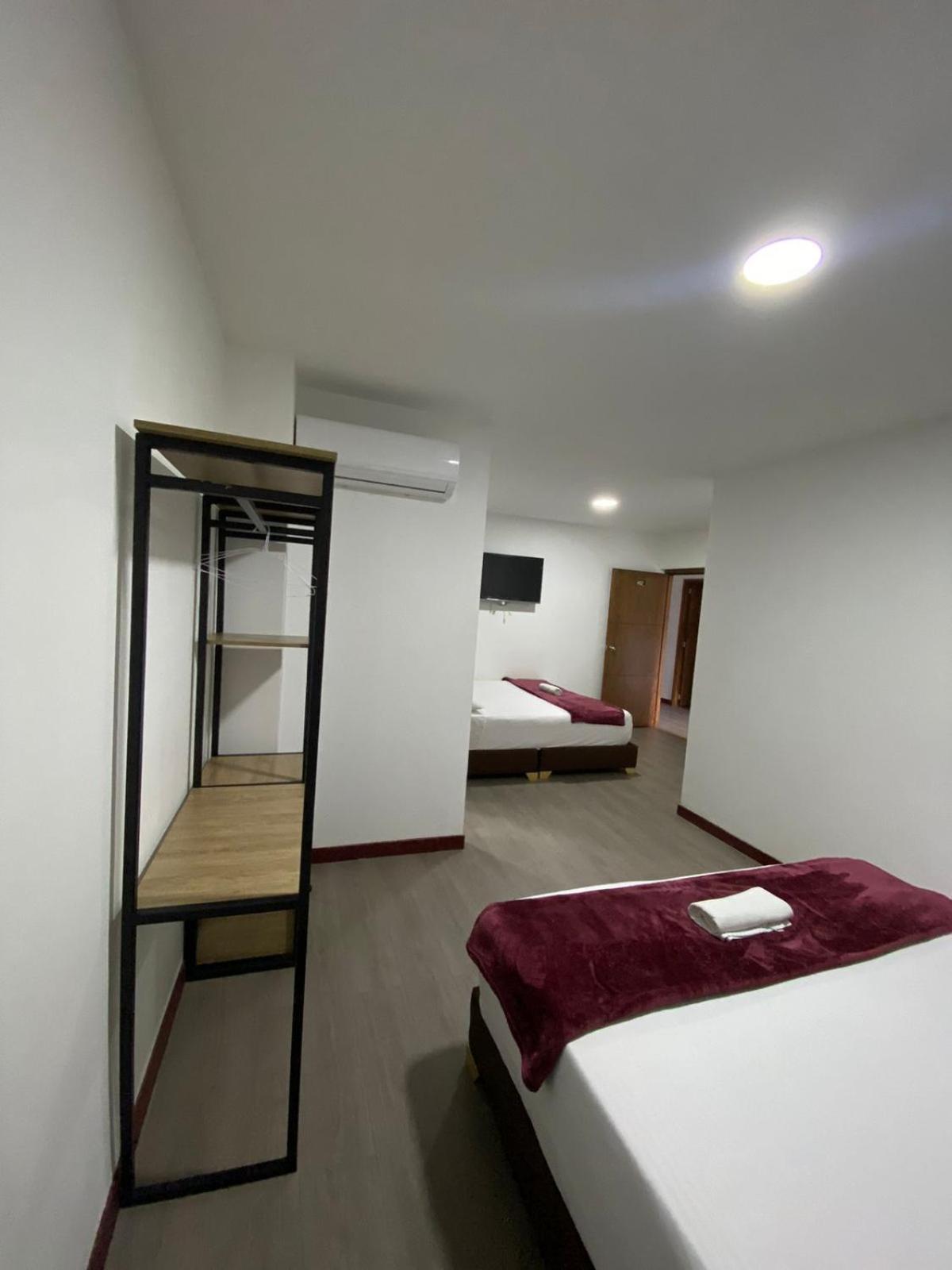 Hotel Gallery By 70 Medellín Esterno foto