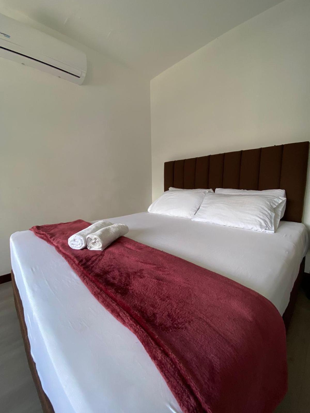 Hotel Gallery By 70 Medellín Esterno foto